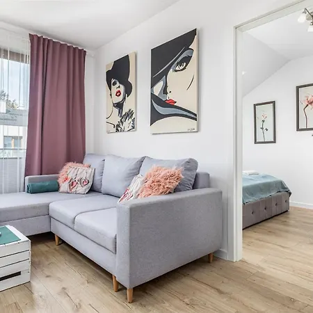 Artyleryjska 21 By Renters Apartment